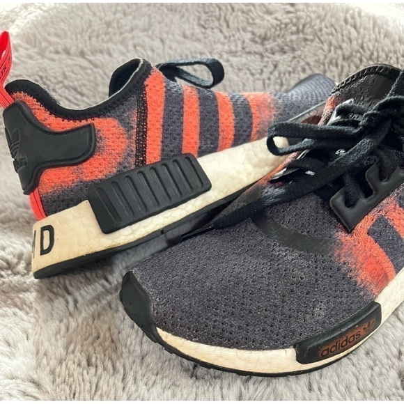 Adidas NMD R1 Stencil Pack Red Youth Boy Grade School Activewear Running Shoes - Picture 8 of 12